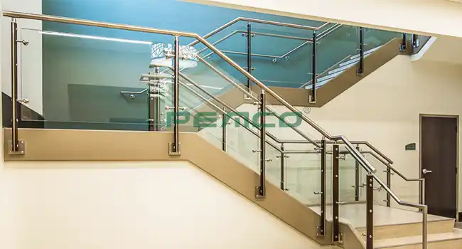 Single solid plate spider glass clamp railing indoor staircase railing project